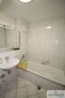 Charmante und helle 3-Zi. Whg. mit Terrasse - Badezimmer