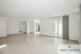 Außergewöhnliche 3,5-Zi.-Whg. im EG mit Süd-Terrasse - Wohnzimmer