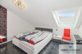 Bauträger-Mehrfamilienhaus aus erster Hand - Schlafzimmer DG