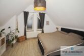 Attraktive 3,5-Zimmer-Maisonettewohnung im Herzen von Rutesheim - Schlafzimmer 2. DG