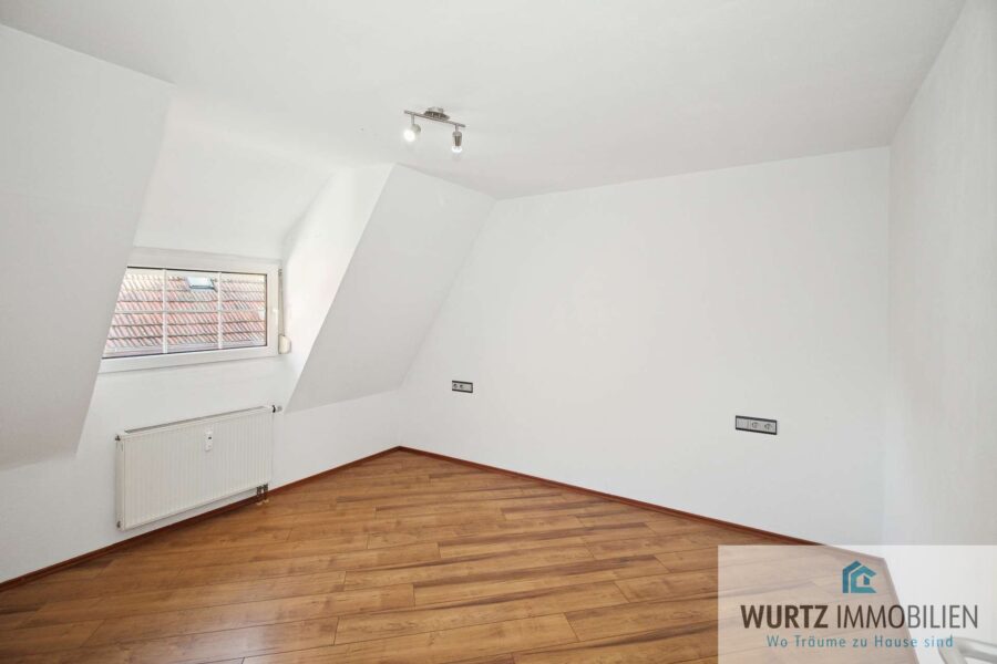 Schlafzimmer 1. DG