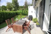 Gehobenes Ambiente und stilvolles Wohnen in Merklingen (360°Tour verfügbar) - Terrasse mit Garten