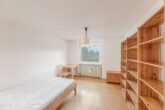 Reihenmittelhaus + Gartengrundstück in idyllischer Lage - Schlafzimmer