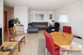 Sonnige 2-Zi.-Dachgeschoss-Whg. mit Weitblick - Wohnzimmer