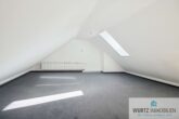 Traumhafte Dachgeschosswohnung in ruhiger, zentraler Lage - Galerie 1