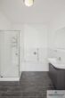 Außergewöhnliche 3,5-Zi.-Whg. im EG mit Süd-Terrasse - Badezimmer