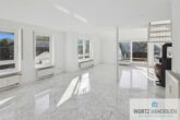 3,5-Zimmer-Maisonette-Wohnung mit Galerie und Dachterrasse - Wohnzimmer