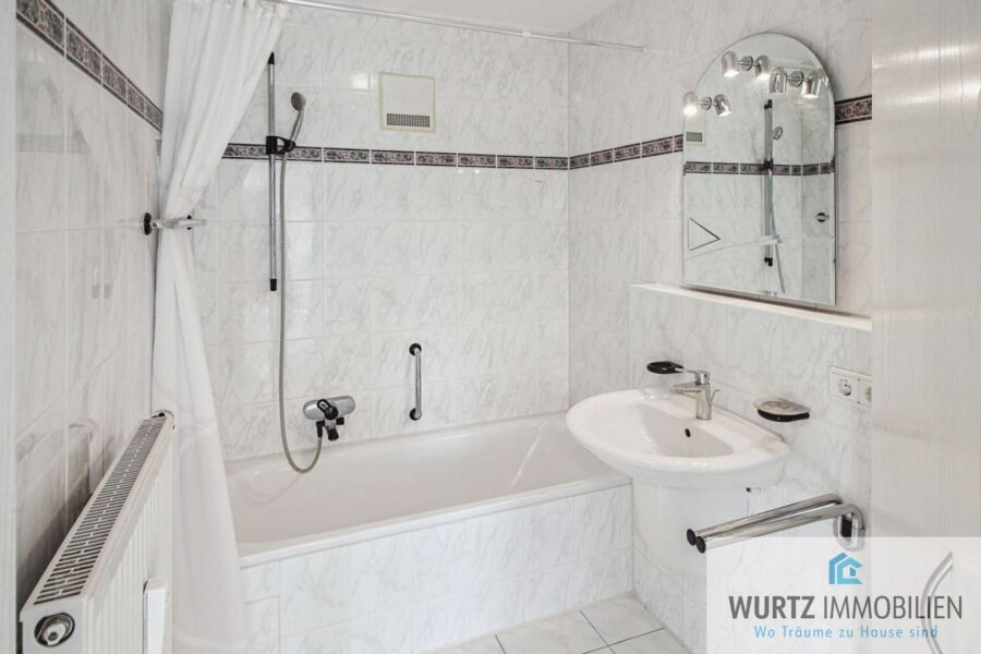 Badezimmer DG